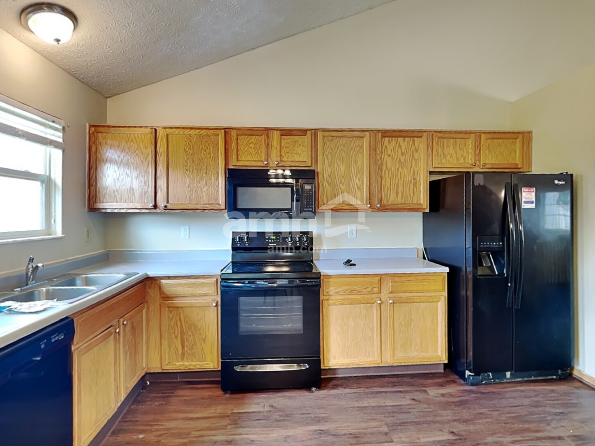 Building Photo - 5448 Longworth Dr