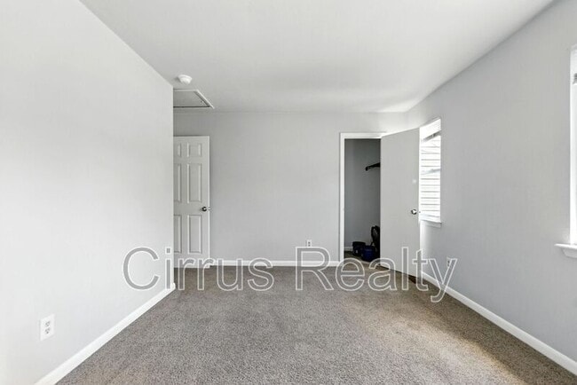 Building Photo - 3512 Bancroft Dr