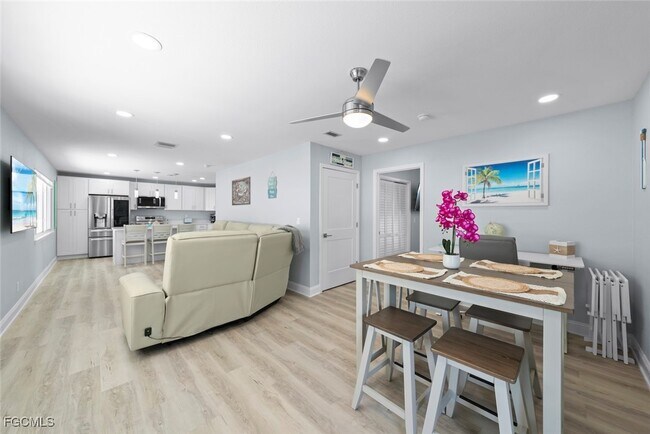 Building Photo - 6151 Estero Blvd