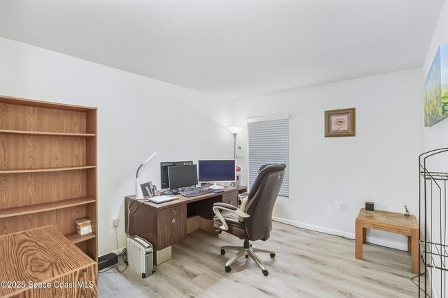 Building Photo - 4300 Millicent Cir