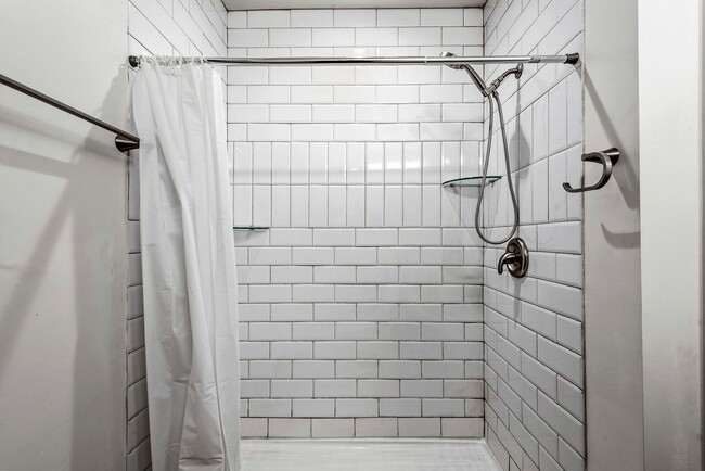 Building Photo - Location, Location - Duplex Unit A - 636 Francis PL NW/ 2 bedroom, 2 bath - off street parking $1...