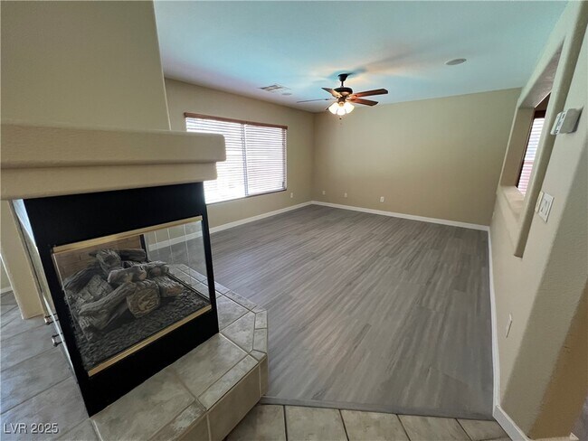 Building Photo - 7625 Good Fortune Ct