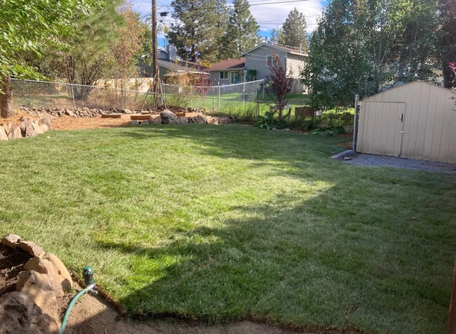 Building Photo - 4246 E 8th Ave