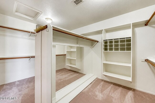 Building Photo - 15811 N 9th Ave