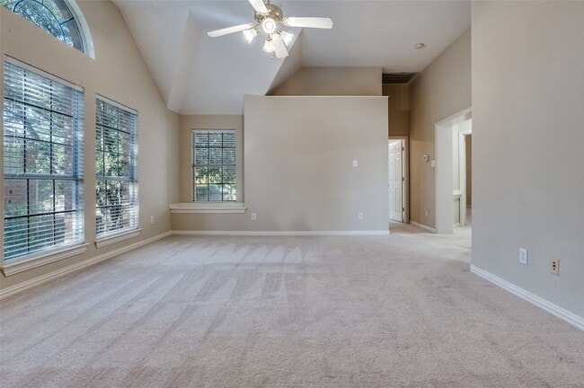 Building Photo - 602 Signet Ct