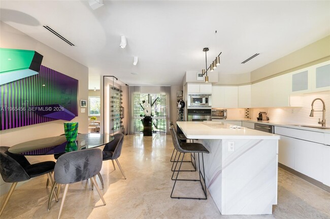 Building Photo - 7401 SW 117th St