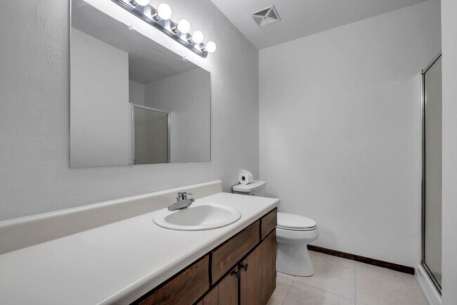 Building Photo - 3128 Blairstone Ct