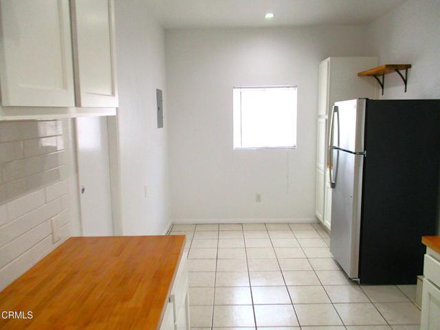 Building Photo - 1222 N Avenue 49 Ave