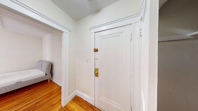 Building Photo - 1165 Boylston St