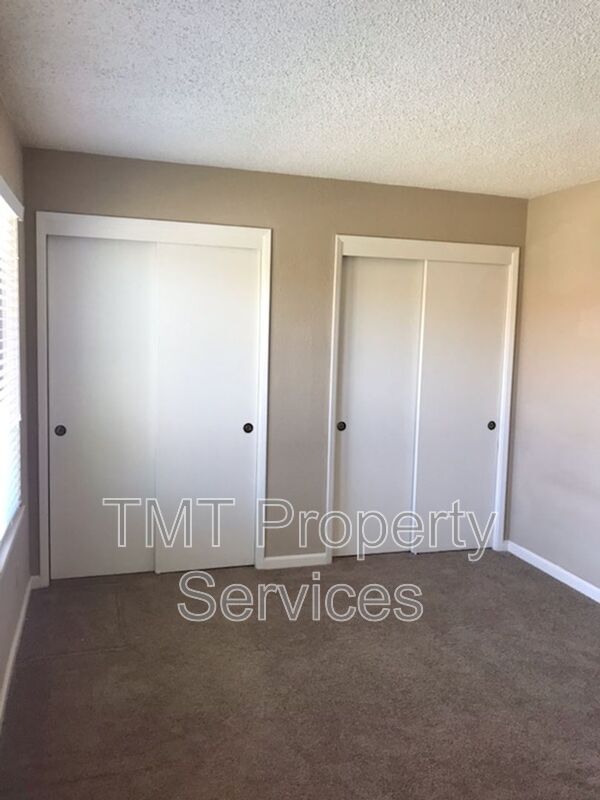 Building Photo - 956 Greenstar Way