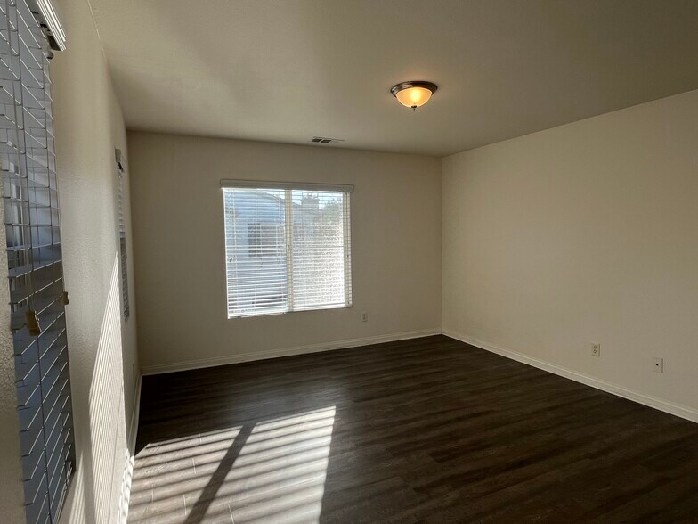 Building Photo - 19319 Opal Ln