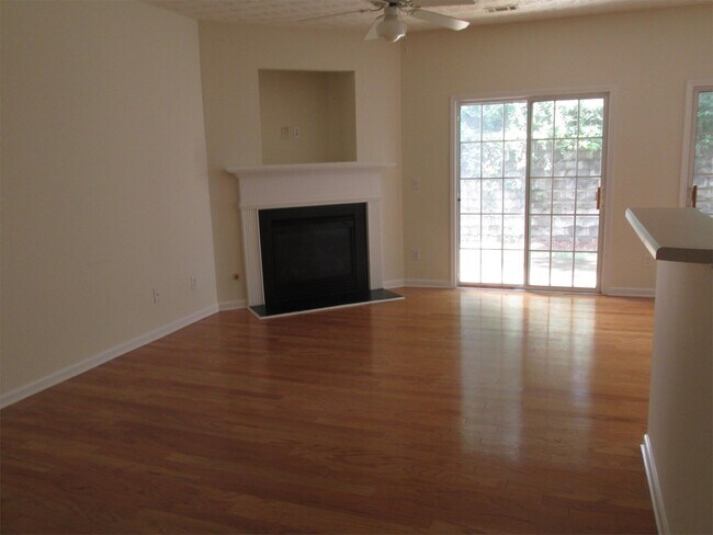 Building Photo - 3538 Lantern View Ln