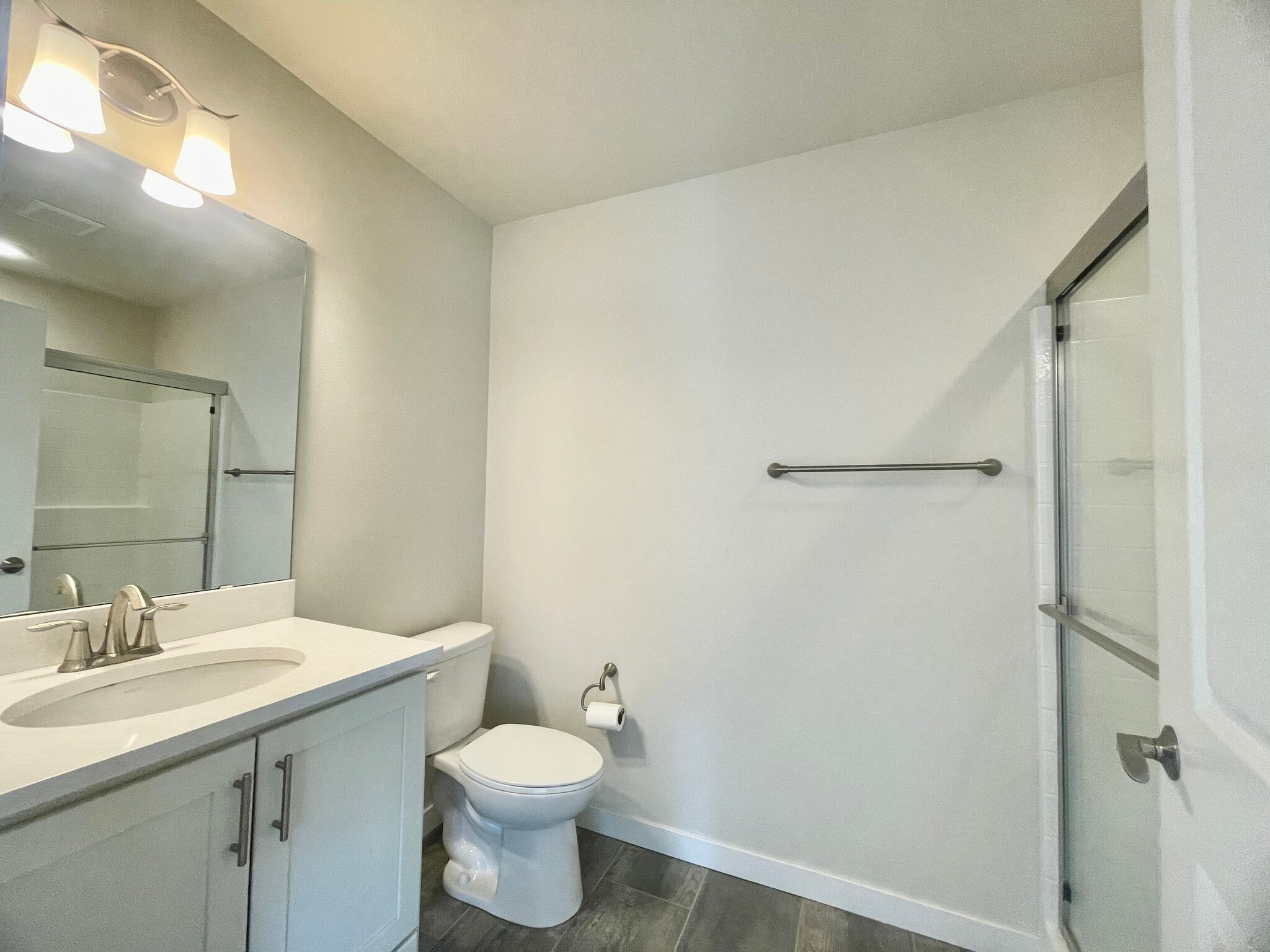 1st floor full bathroom - 14647 36th Ct NE
