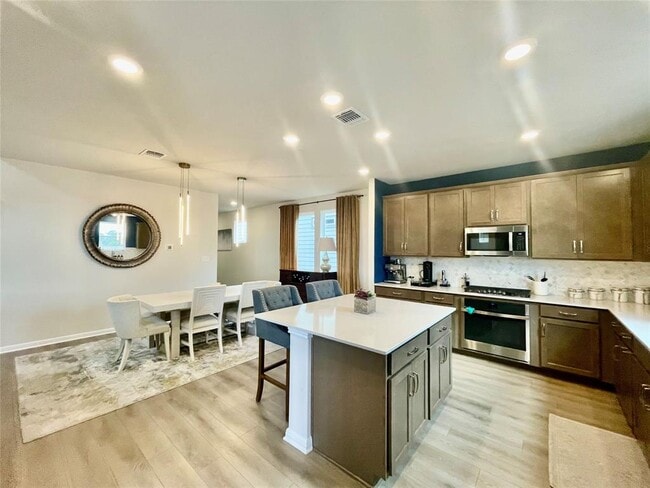 Building Photo - 232 Denali Wy