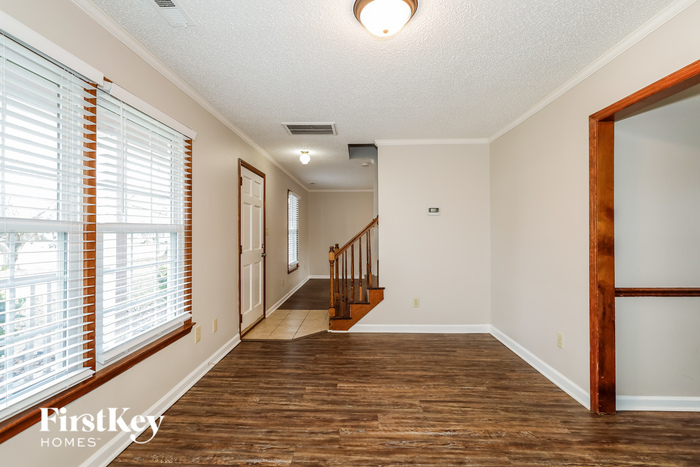 Building Photo - 11406 Red Hickory Ln
