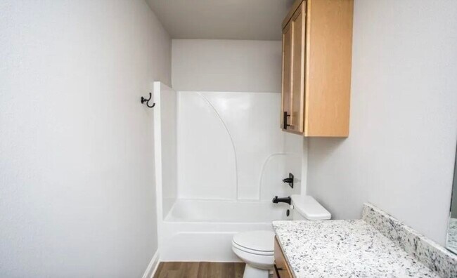 Building Photo - 2538 137th St