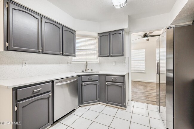 Building Photo - 1229 Diamond Cove Pl