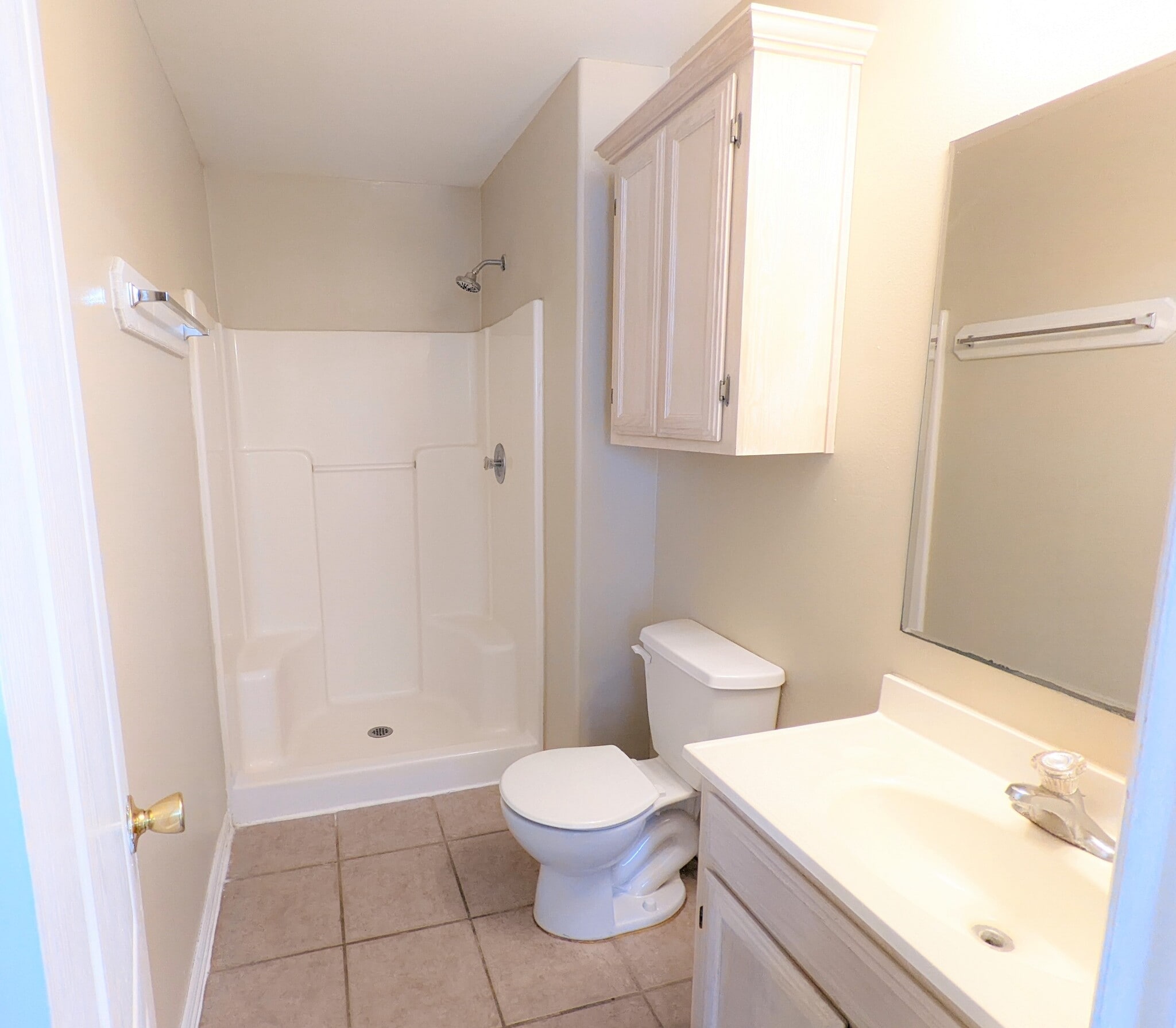 Master Bathroom - 2526 Chuparosa Ct