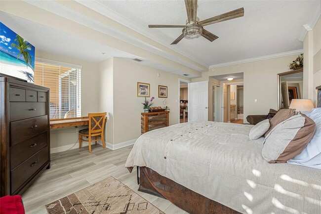 Building Photo - 60 Surfview Dr