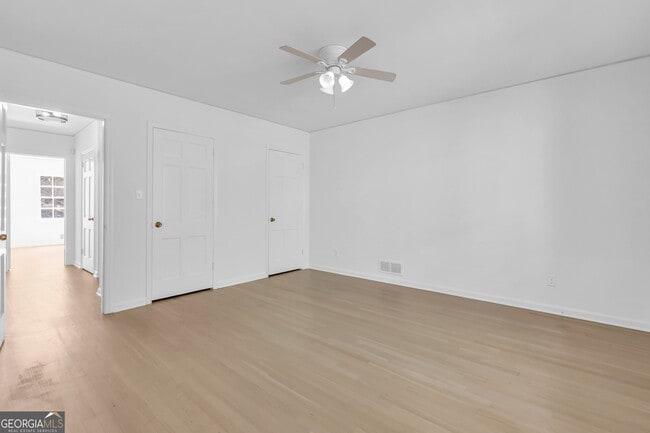Building Photo - 5095 S Trimble Rd