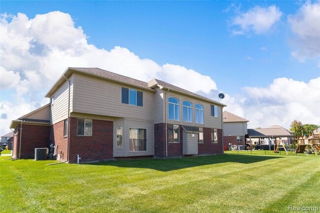 Building Photo - 15357 Prentice Ct