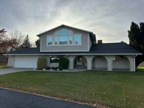 Building Photo - 12838 S 300 E