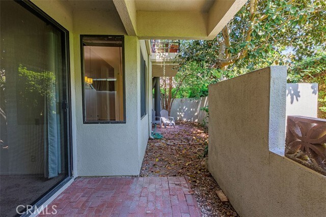 Building Photo - 5744 E Creekside Ave