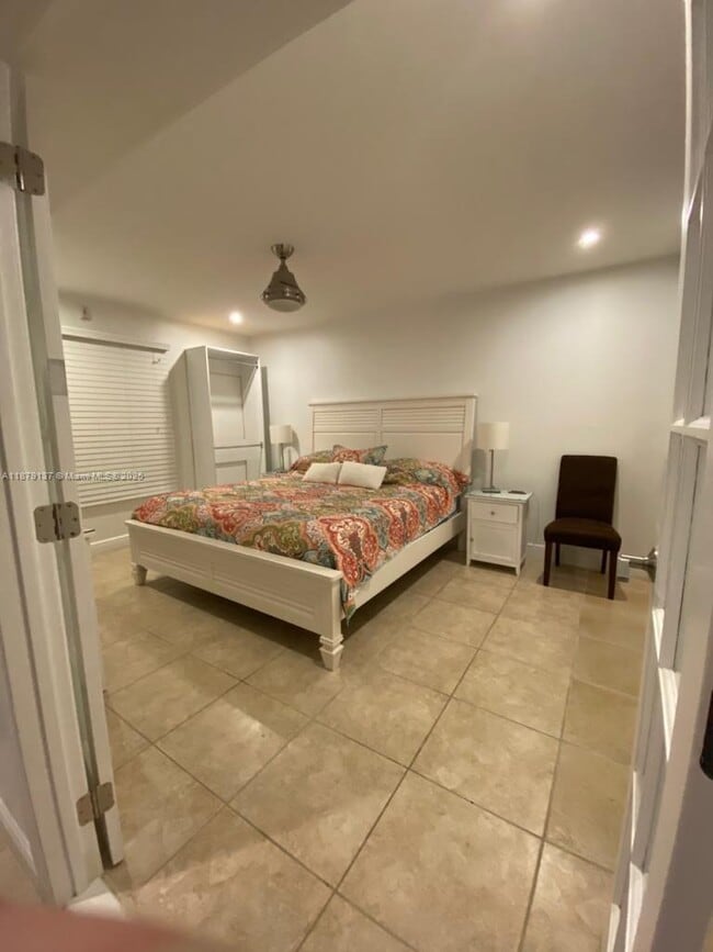 Building Photo - 1 bedroom in North Miami Beach FL 33160