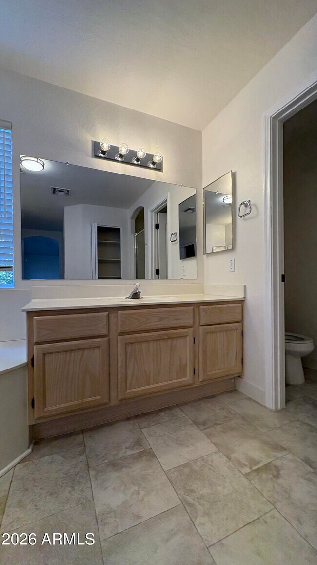 Building Photo - 19632 N 73rd Ave