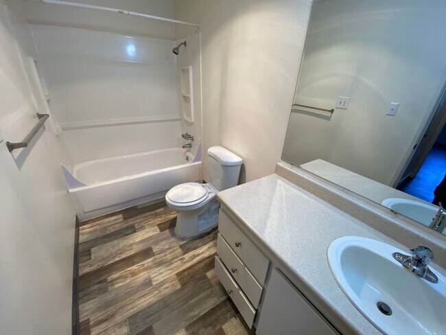 Building Photo - 235 Senate St NW