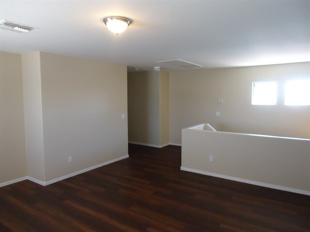 Building Photo - 12326 W Valentine Ave