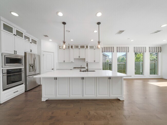 Building Photo - 27123 Birch Pine Ct