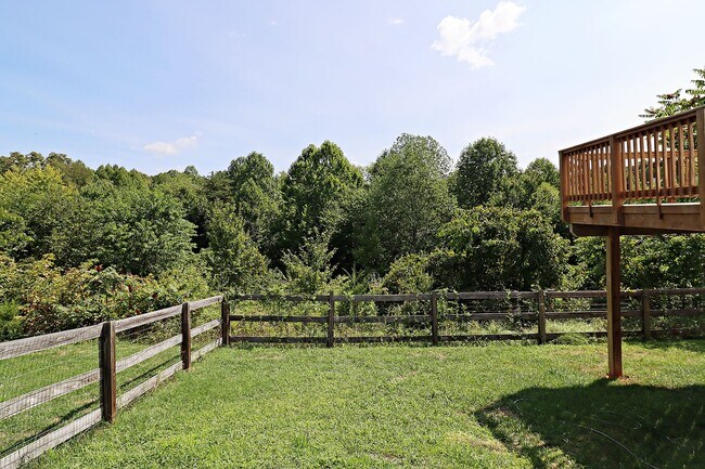 Building Photo - Pet-Friendly Holly Hill Home With Fenced Yard