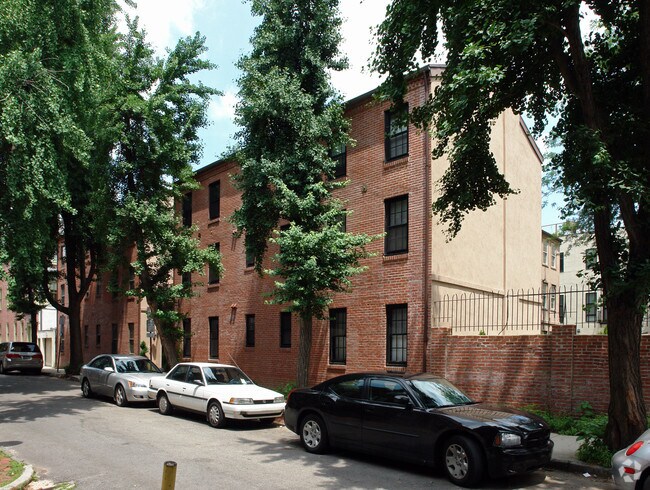 Building Photo - 415 S Van Pelt St