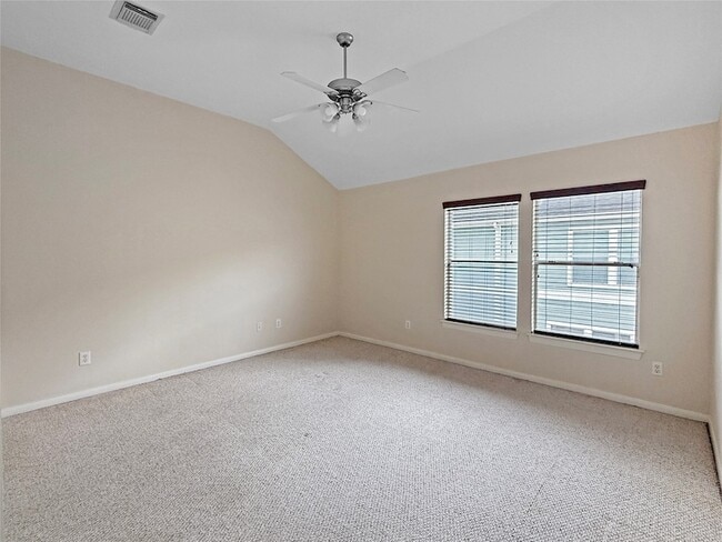 Building Photo - 1263 W 17th St