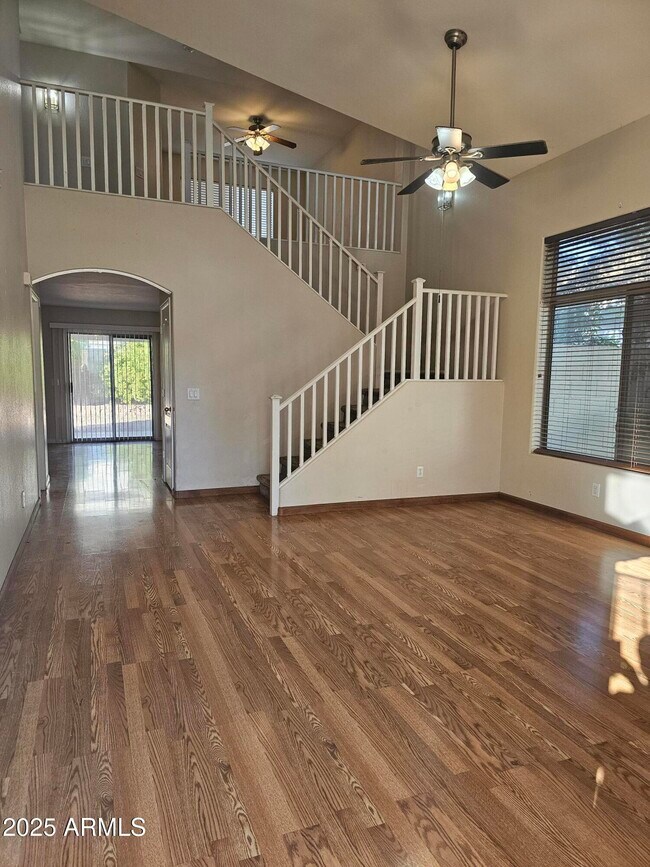 Building Photo - 16564 W Melvin St