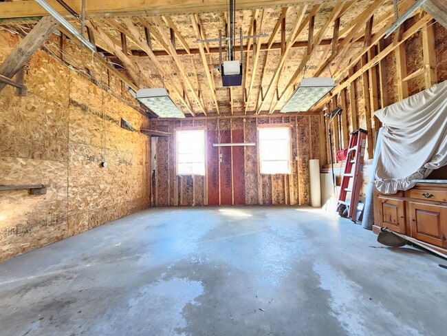 Building Photo - 3 Stemar Dr