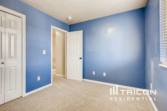 Building Photo - 2456 S 1475 W