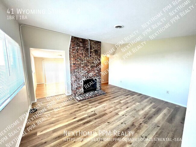 Building Photo - 41 Wyoming St