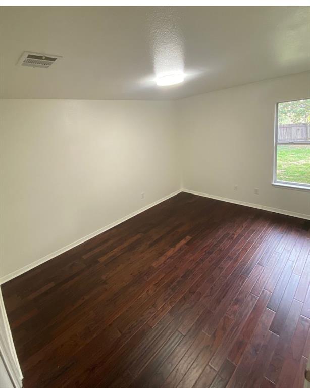 Building Photo - 8117 Willet Trail