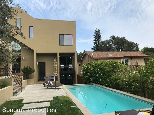 Building Photo - 17376 Buena Vista Ave
