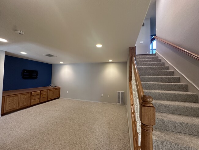 Building Photo - 3226 Chandler Egan Dr