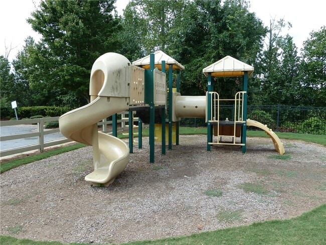 Building Photo - 367 Highland Pointe Cir E