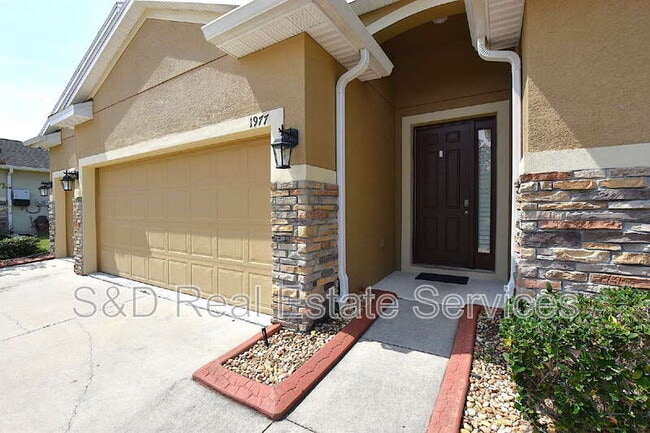 Building Photo - 1977 Wind Meadows Dr