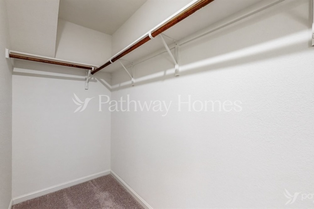 Building Photo - 1428 Ancer Wy