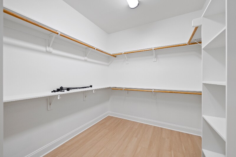 Building Photo - 73 Old Barn Way