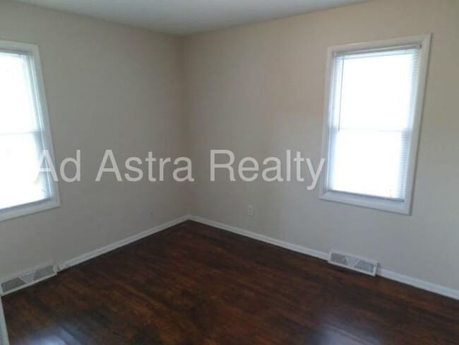 Building Photo - Beautiful House in South KC-Coming SOON!!