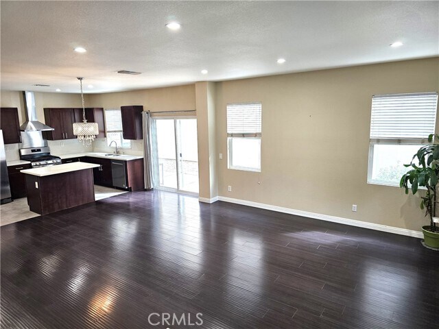 Building Photo - 11433 Mountain View Dr