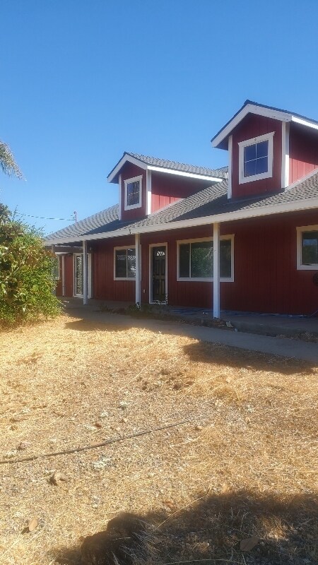 Building Photo - 9754 Laredo Dr