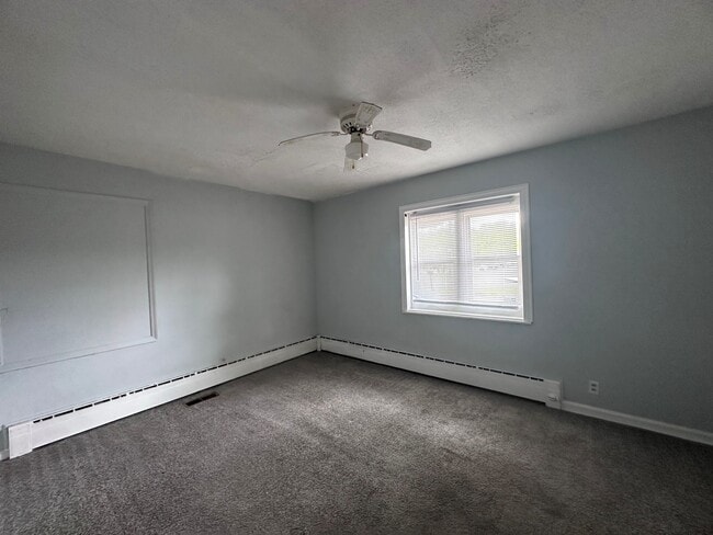 Building Photo - 3570-S Vermilion-N